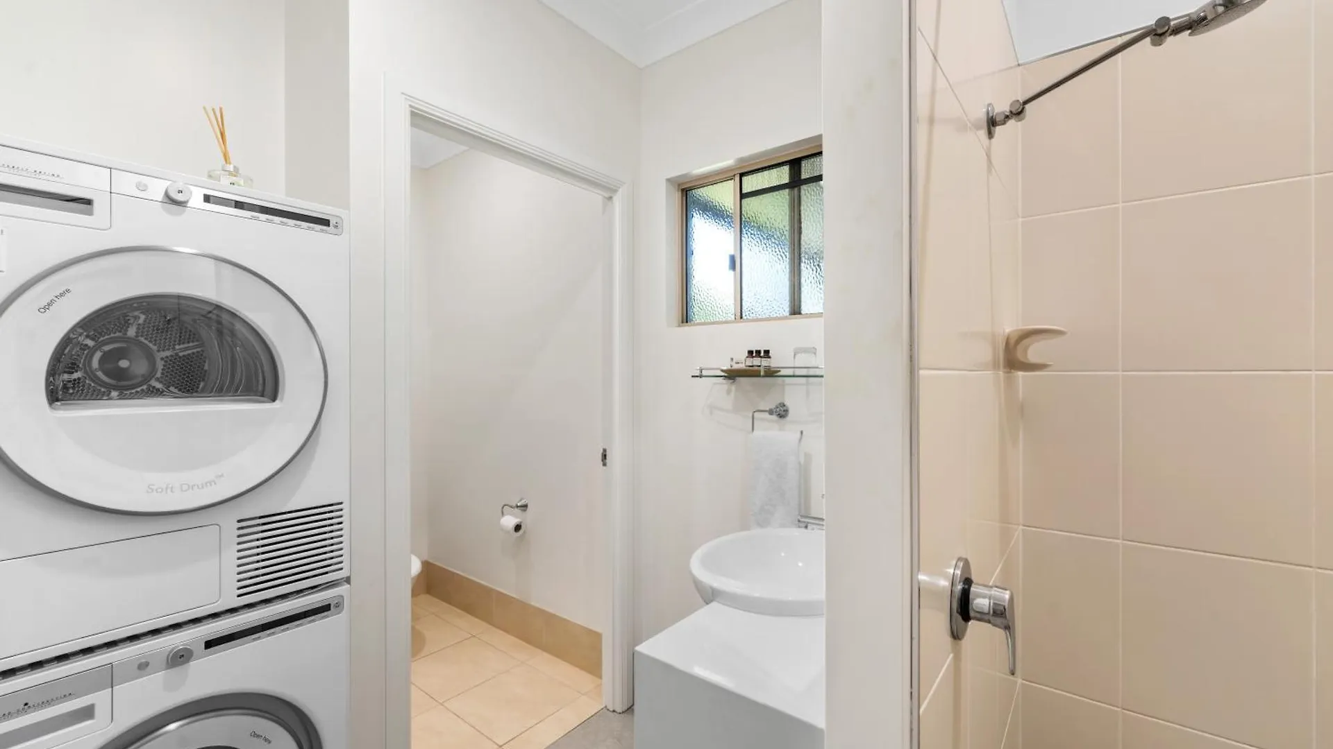 Blue Summit Hideaway Hotel Yungaburra